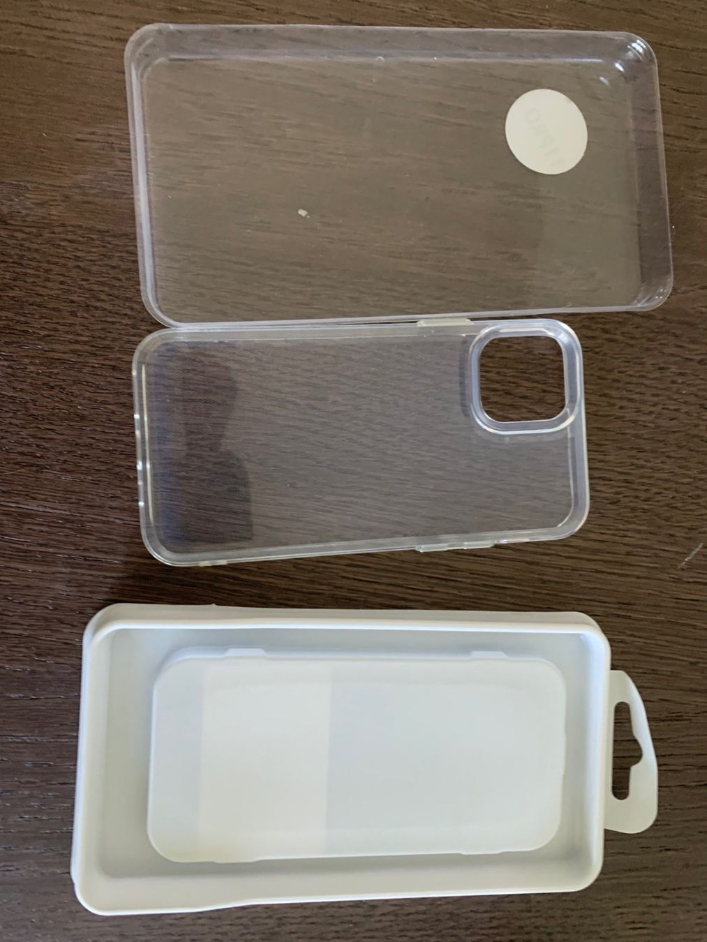 Apple Coques & Protection écran: Hülle transparent iPhone 11 Pro neu ovp – D'occasion à Emmen par newdeal1970