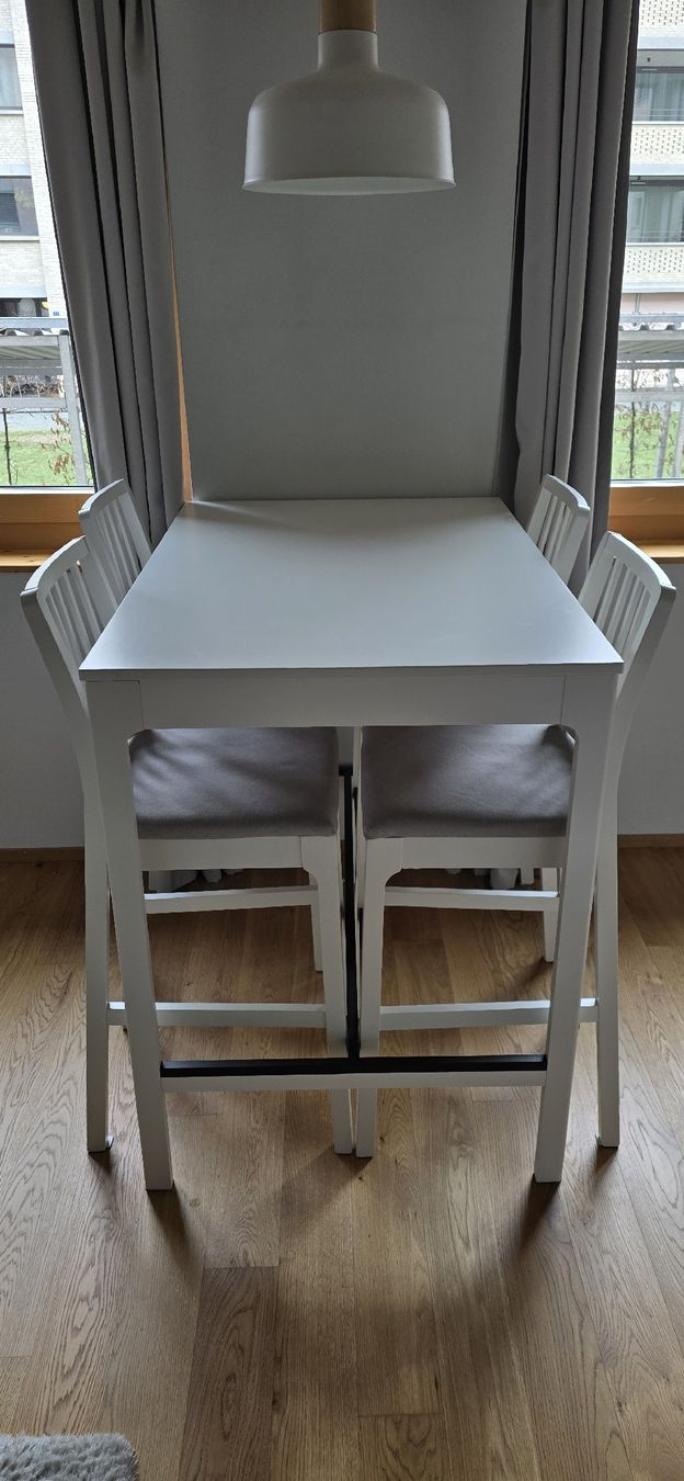 Ikea Tische: Esstisch IKEA – Gebraucht aus Liebefeld von DavideVespaPX