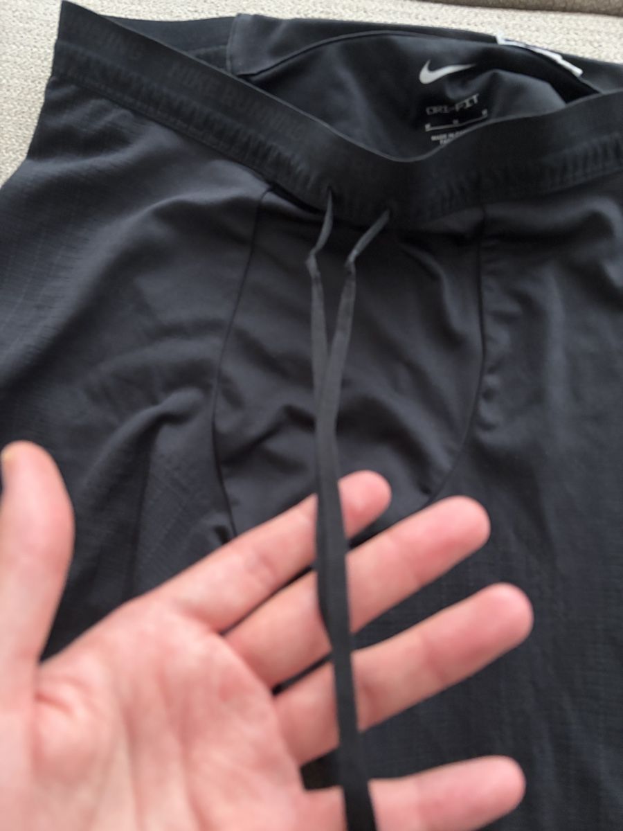 Nike Hosen: Nike Long tights M – Gebraucht aus Zürich von von_sj9s 3