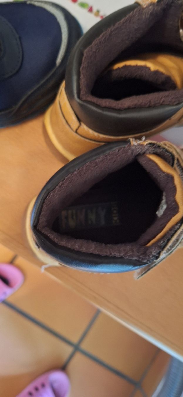 Scarpe per ragazzi: Stiefeletten grosse 30 – Usato da Othmarsingen venduto da Dijana1985 5