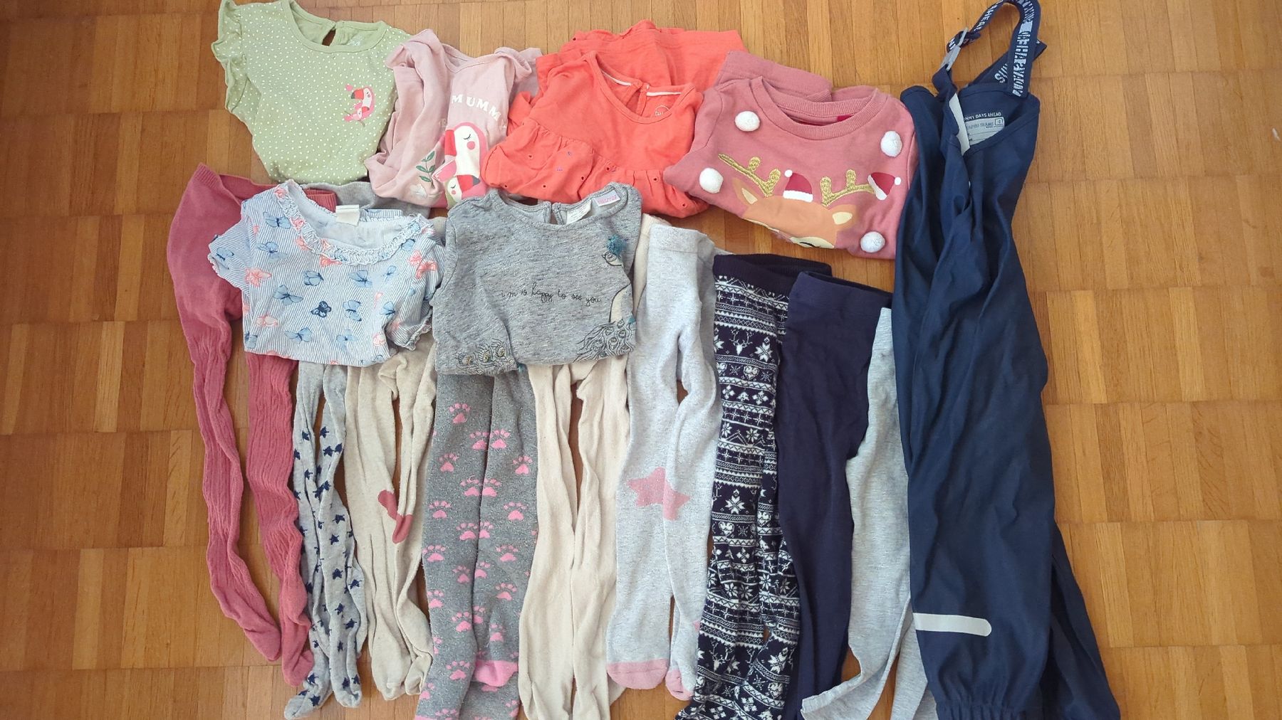 Lotti & Set di vestiti: Kleiderpaket Mädchen 86/92 – Usato da Zürich venduto da Rulabco