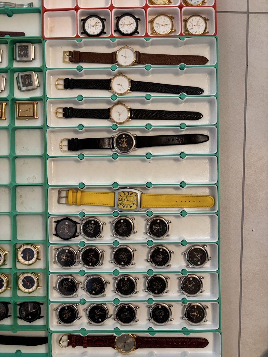 Montres: 161 Uhren Lot – Neuf (Voir description) à Rüti b. Büren par CenicAG 2