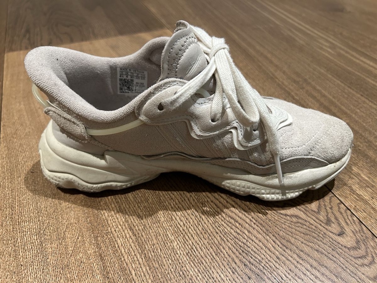 Adidas Herrenschuhe: Adidas Ozweego Sneaker, Grösse 36 2/3 – Gebraucht aus Zürich von fabisebas 2