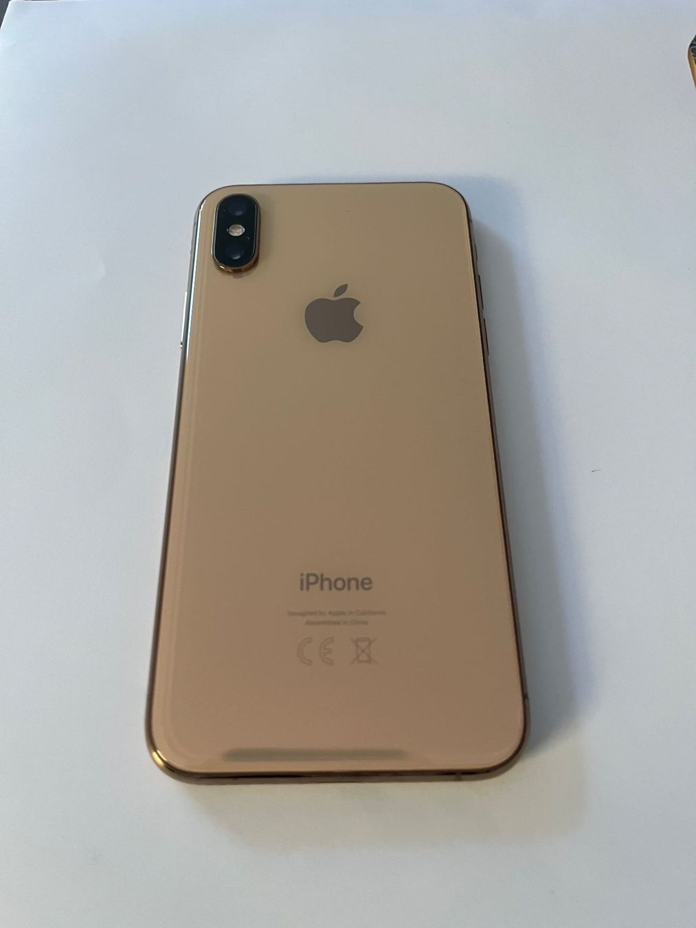 Apple Portables: iPhone Xs, 64 GB, beige-rosé – D'occasion à Frauenfeld par Kelmar 1