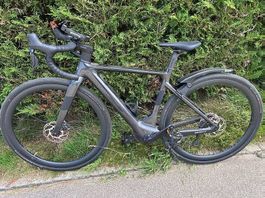 Vélo de Route e-bike // SCOTT Solace eRIDE 20