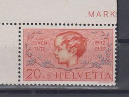 Variété 1Pro Juventute 83 retouche du a
