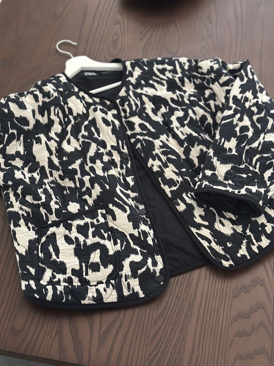 Giacche: Veste Zara  – Usato da La Chaux-de-Fonds venduto da rub_sy2r