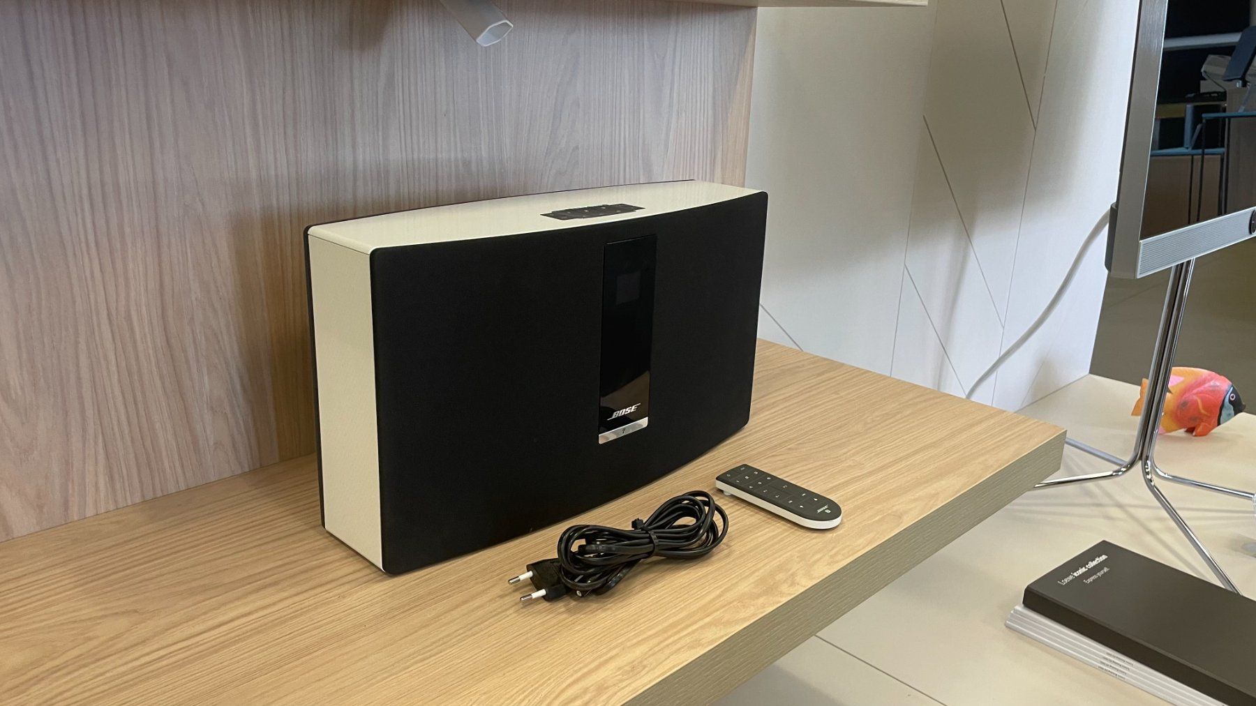 Bose Lautsprecher: Bose Soundtouch 30 – Gebraucht aus Heerbrugg von Kirchhofer 1