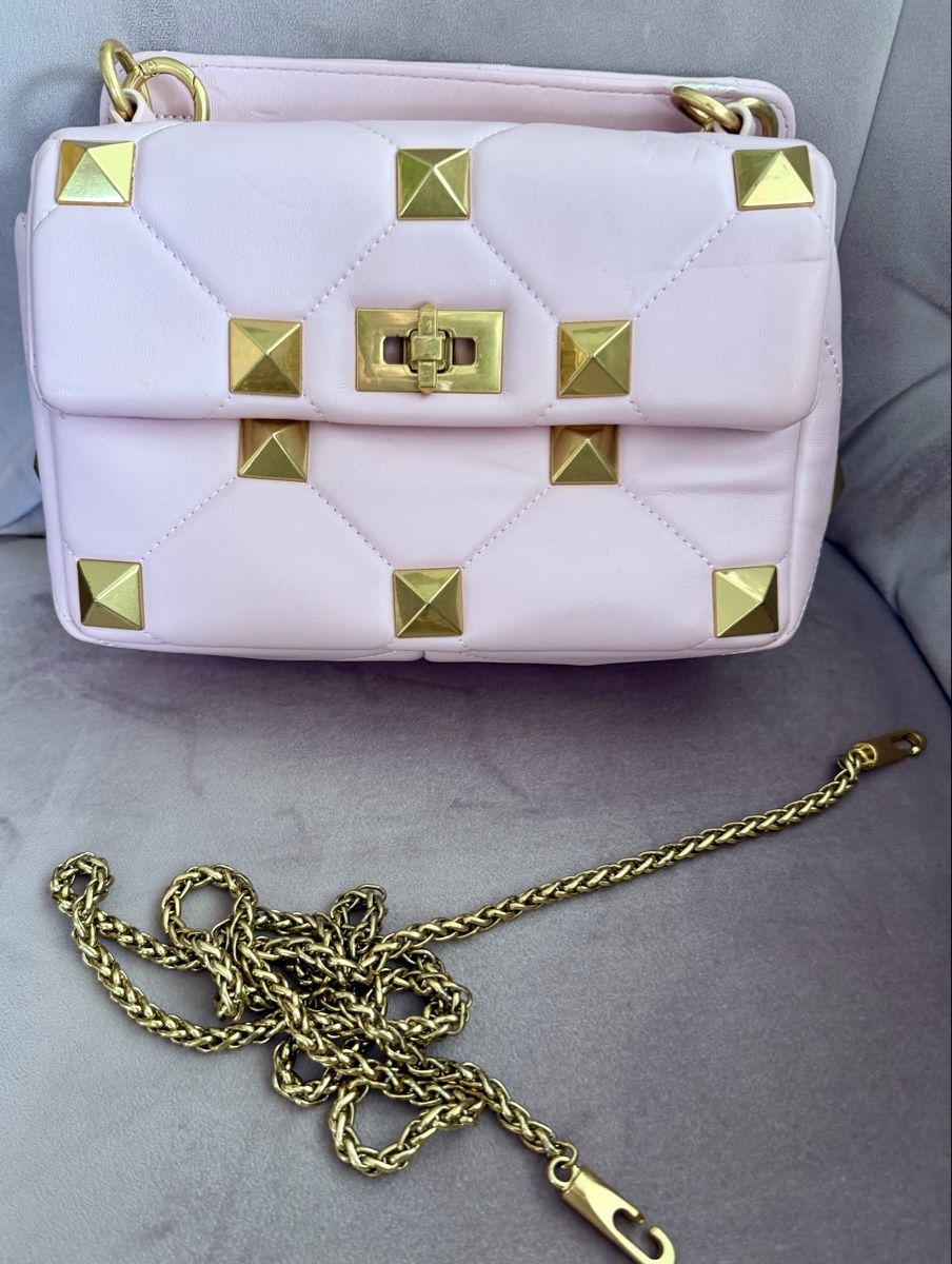 Valentino Taschen für Damen: Handtasche rosa mit Rockstuds – Gebraucht aus Unterengstringen von Blingbling537