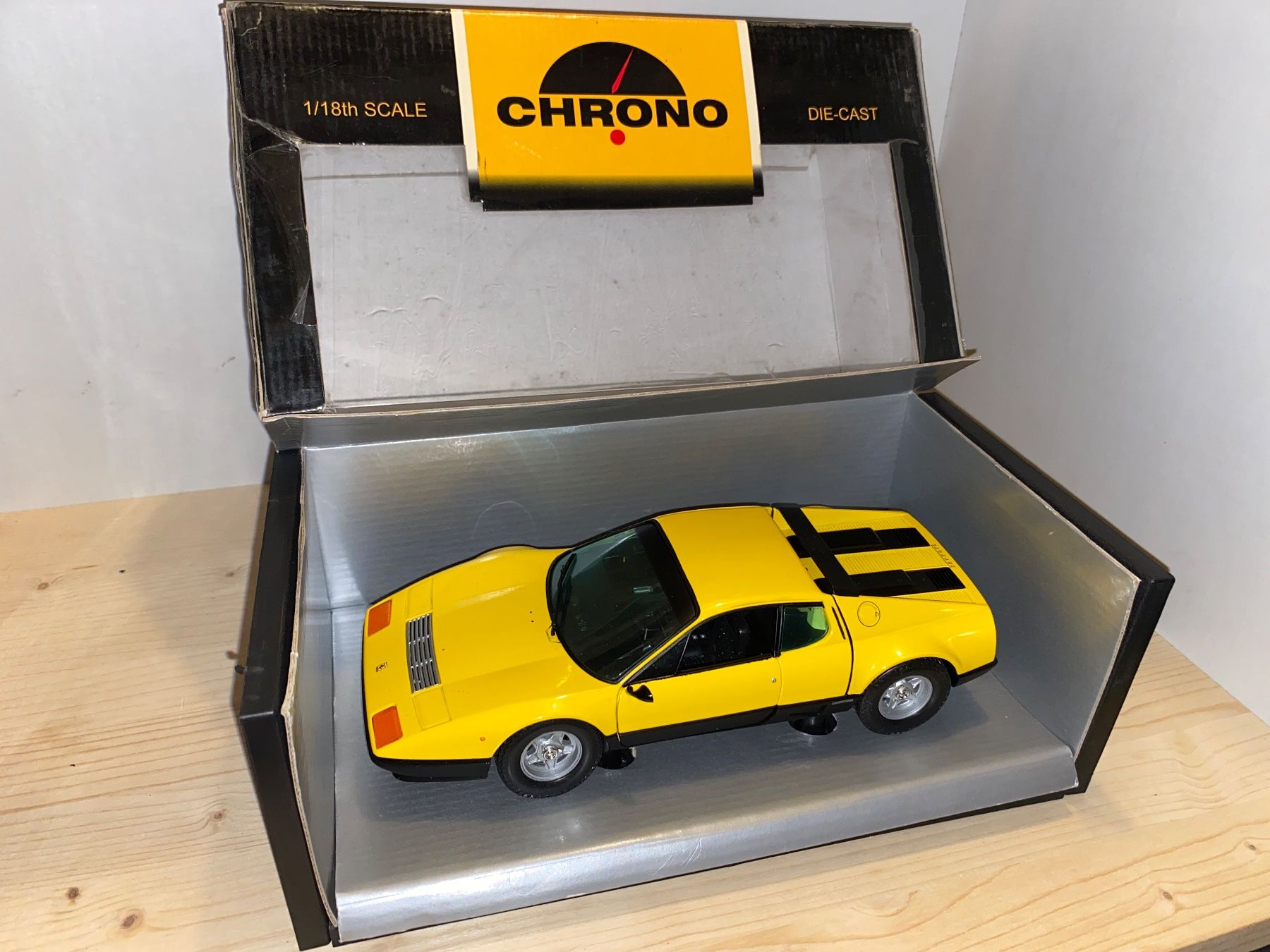 Ferrari Modellini d'auto: Ferrari 512 BB Monospecchio 1/18 no Kyosho – Nuovo (secondo la descrizione) da Wohlen AG venduto da PrivatSammlung