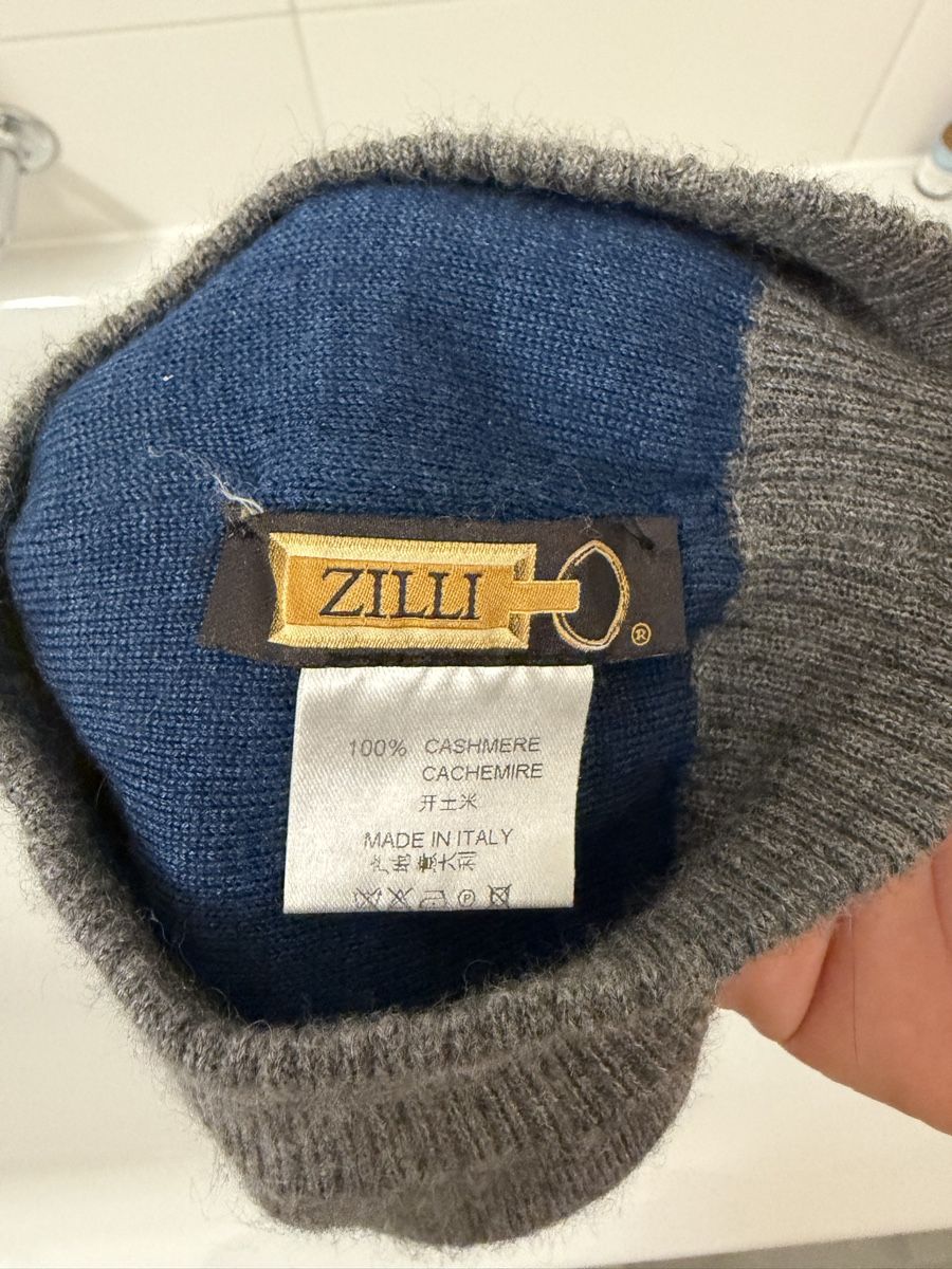 Copricapi, berretti & cappellini: Bonnet Zilli Cashmere – Usato da genève venduto da champanonono 1