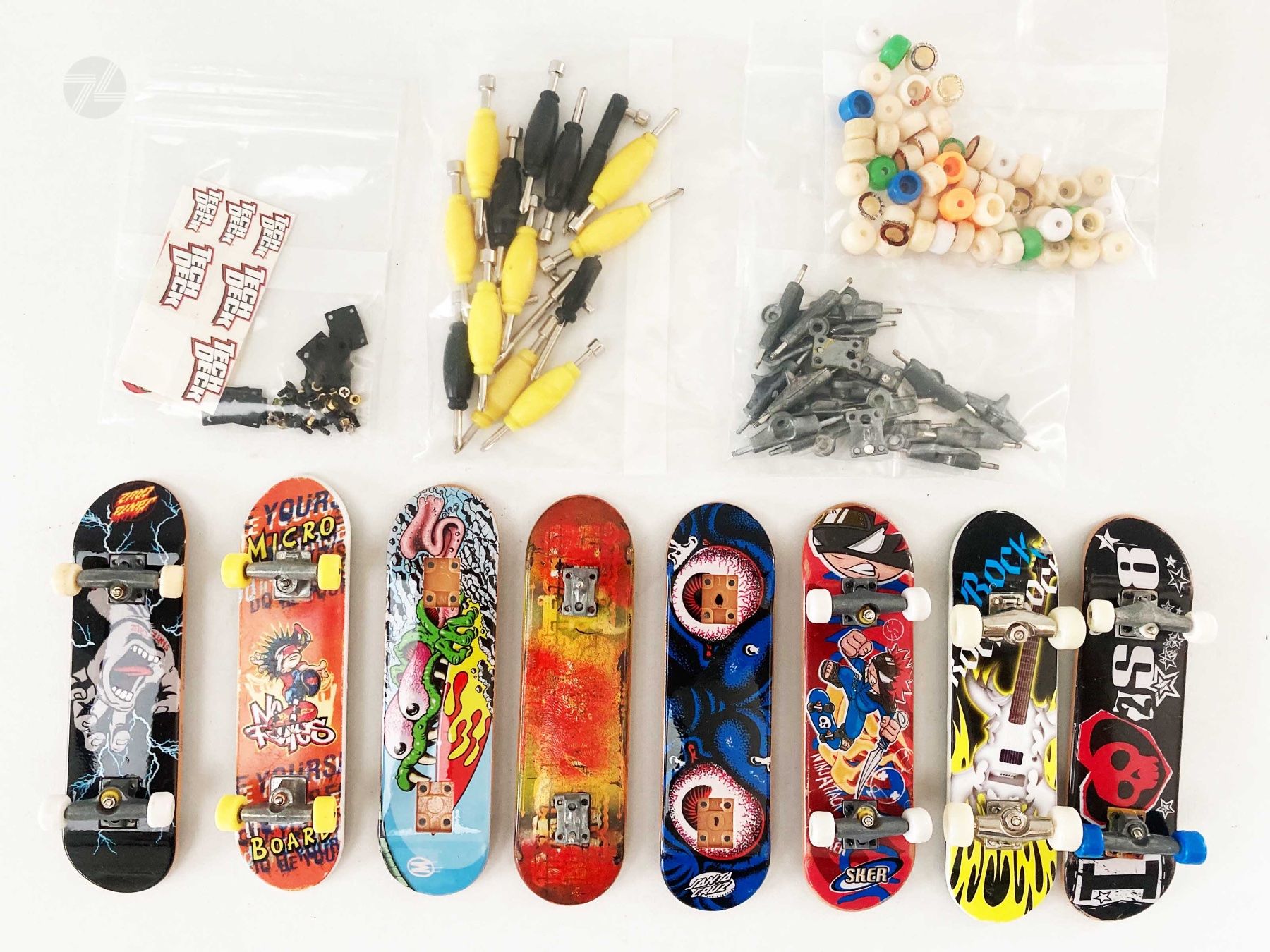 Skateboards: 8x TechDeck Skateboard Fingerboards &  Zubehör – Usato da Wetzikon ZH venduto da cyan74