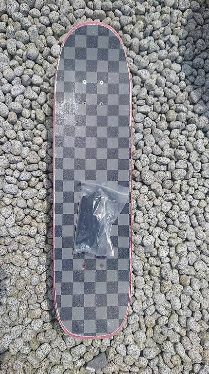 Skateboards: Freestyle Skateboard Ueber Pure Chrome 7.5 – Usato da Pfaffhausen venduto da Voe 2