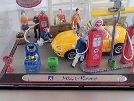 Werkstatt Mazda MX 5 NB Gelb 1:43