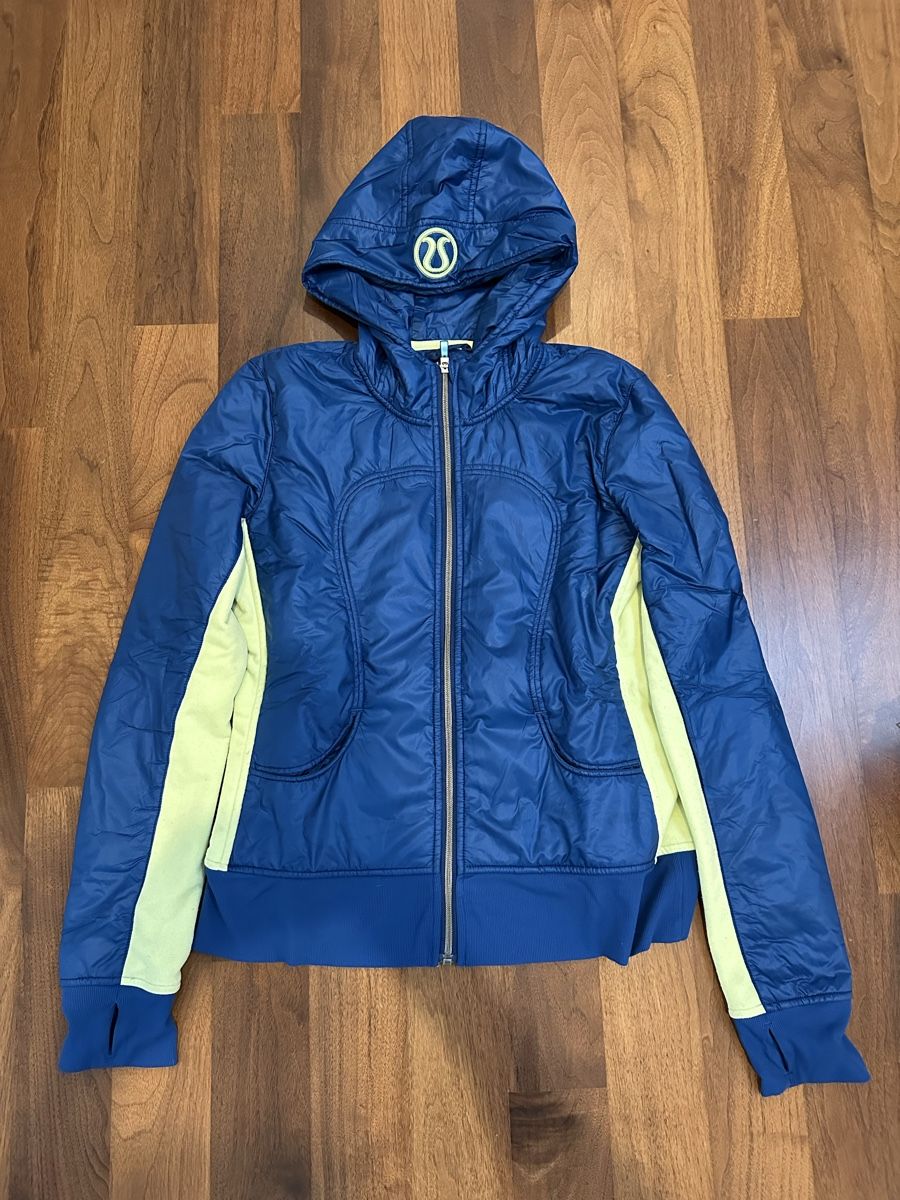 Lululemon Giacche: jacke von lululemon, grösse 10 – Usato da Sarmenstorf venduto da Nila78