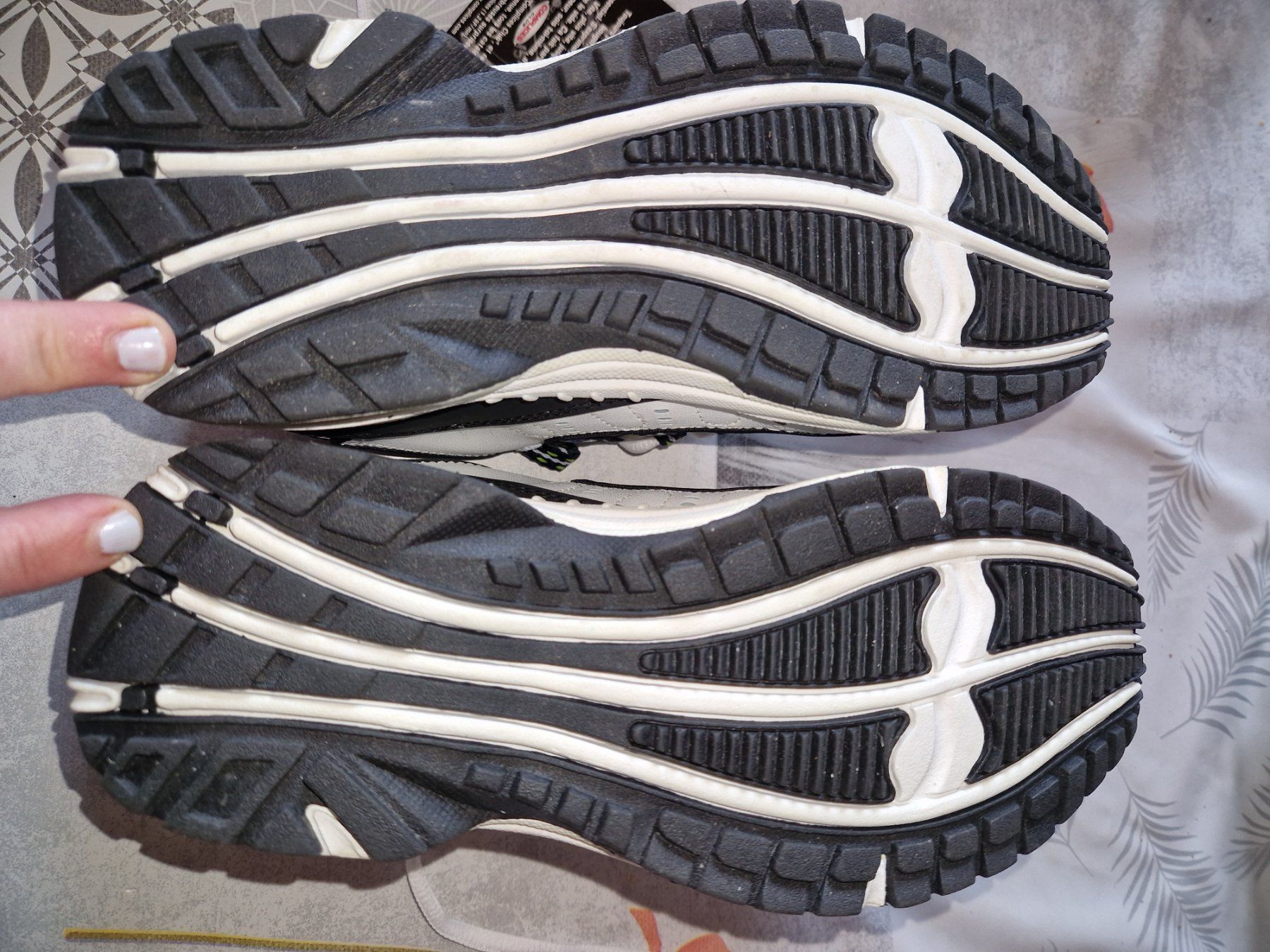 Scarpe da uomo: Chaussure de sport neuve – Nuovo (secondo la descrizione) da Les Bois venduto da ayanou04 2