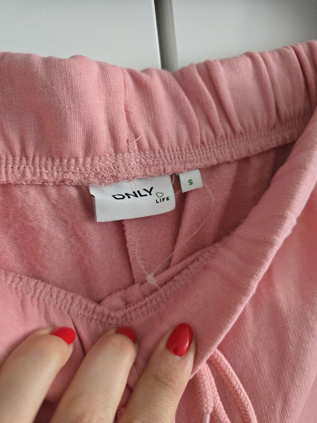 Only Pantaloni: Only Joggers - Grösse S  – Nuovo e nell'imballaggio originale da Rickenbach b. Wil venduto da Kth_v8 1