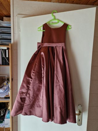 Festkleid Mädchen Gr 116
