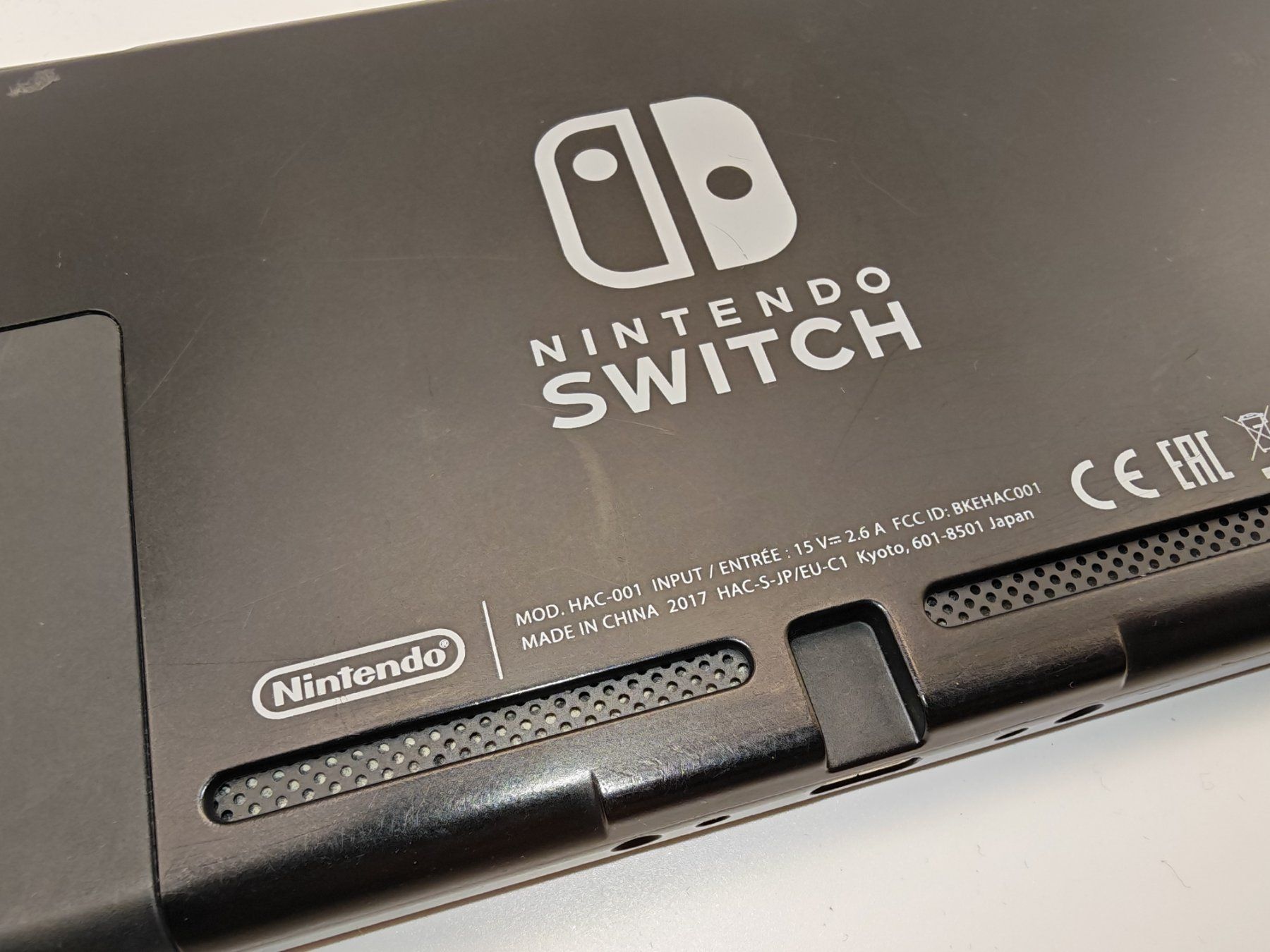 Nintendo Console: Nintendo Switch Konsole ab 1.- – Usato da Thun venduto da Kankii 3