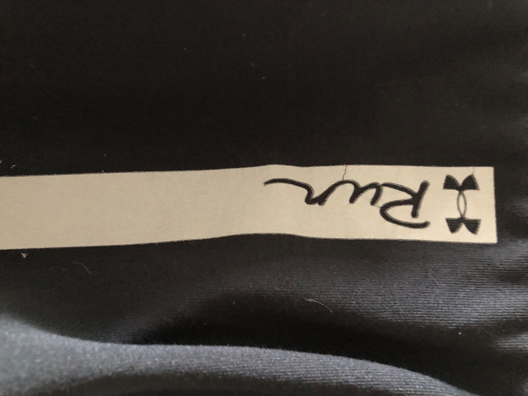 T-shirt: Running Shirt Under Armour – Nuovo (secondo la descrizione) da Jenins venduto da Pocahontas013 4