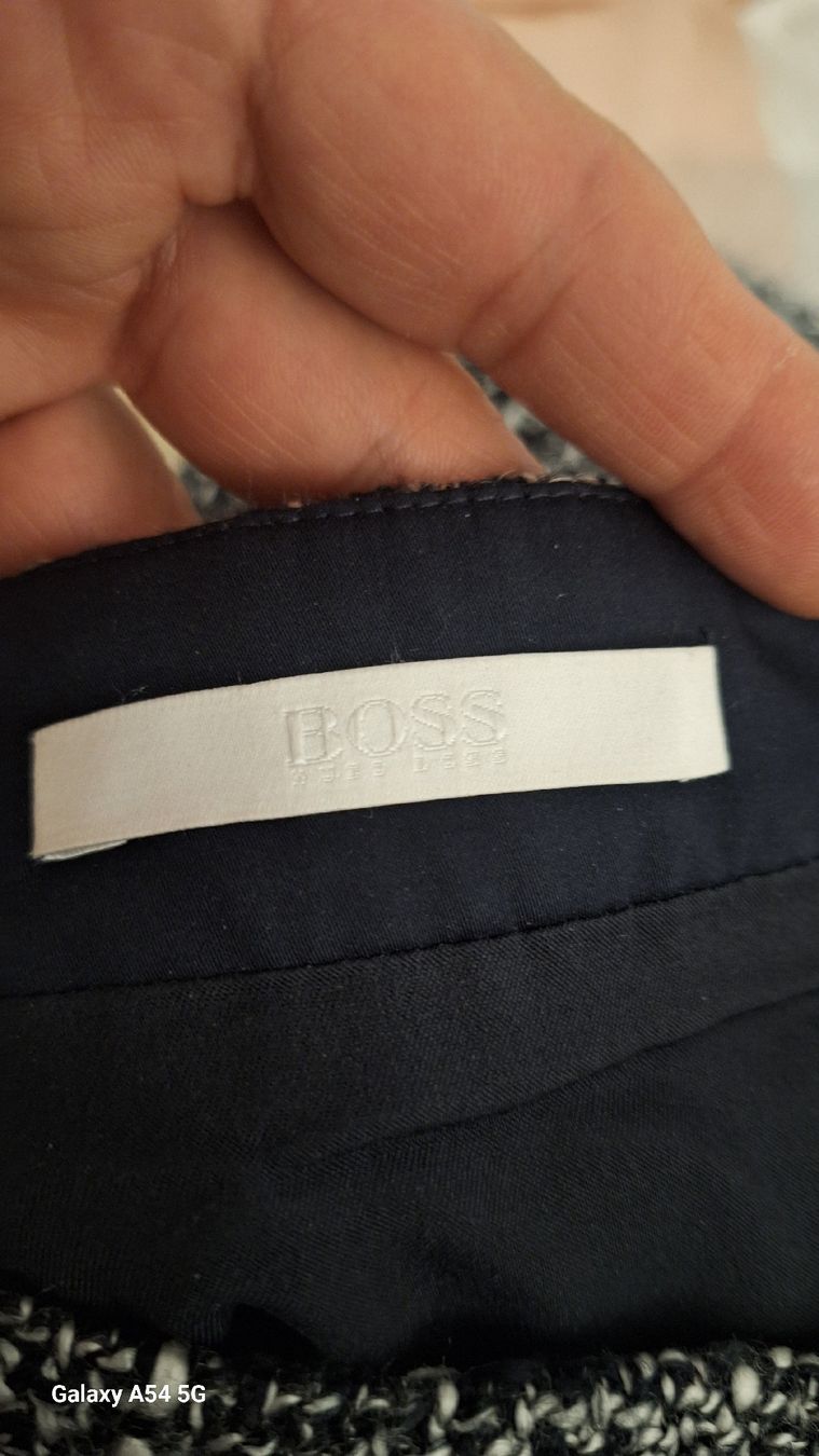 Hugo Boss Gonne: Rock – Usato da Oberglatt ZH venduto da nat_c6k7 1