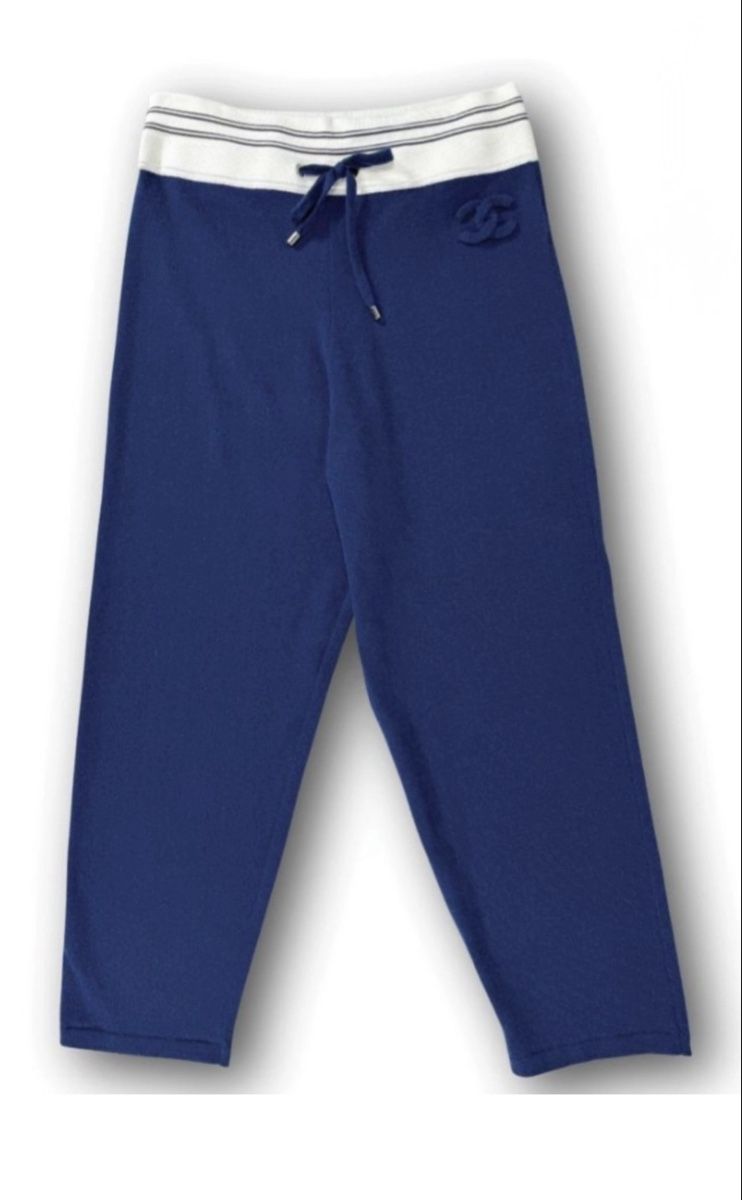 Chanel Hosen: Chanel Kashmir Hosen Gr. 40 – Gebraucht aus Zürich von NNK28