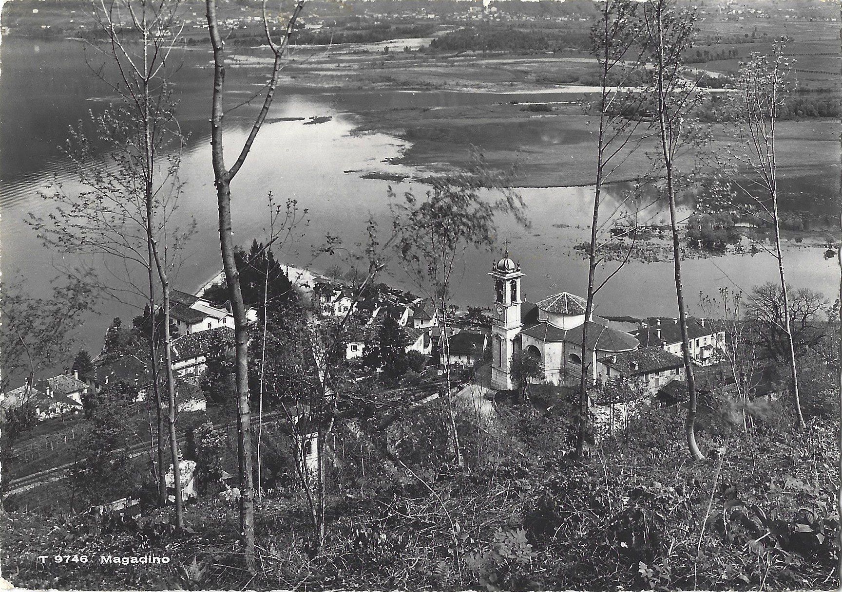 Cartoline postali: T  9746   Magadino – Usato da Bütschwil venduto da Jackson1A