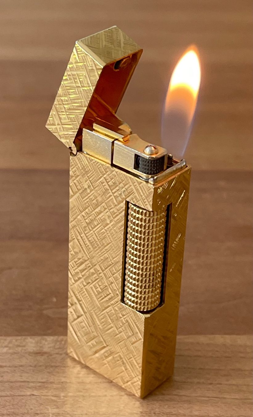 Dunhill Accendini: professionell restauriertes Vintage Dunhill Feuerzeug – Usato da Embrach venduto da watchesandlighters 2