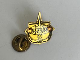 Pin Malaysia gelb schwarz rot guter Zustand