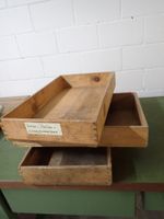 Ab 1.-     3x alte Holzschubladen aus Werkstatt (LOT A)