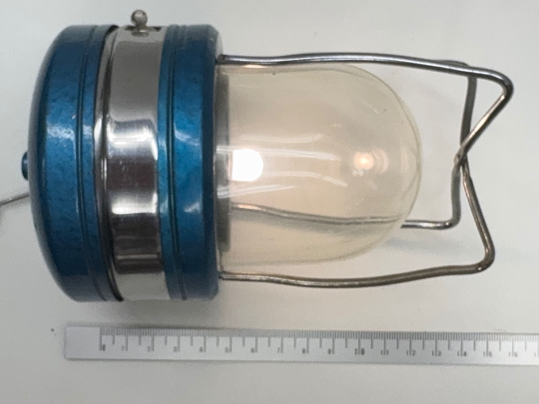 Lampade: Vintage Campinglampe – Usato da Lostorf venduto da Peschmi10 3