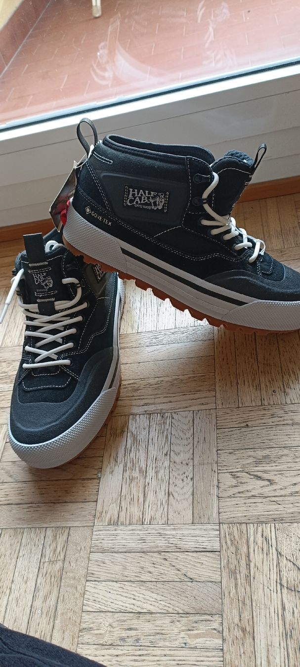 Vans Scarpe da uomo: Vans MTE Half Cab Gore-Tex, Nere e Bianche, Taglia 42 – Usato da Lugano venduto da ycd_rv8h 4