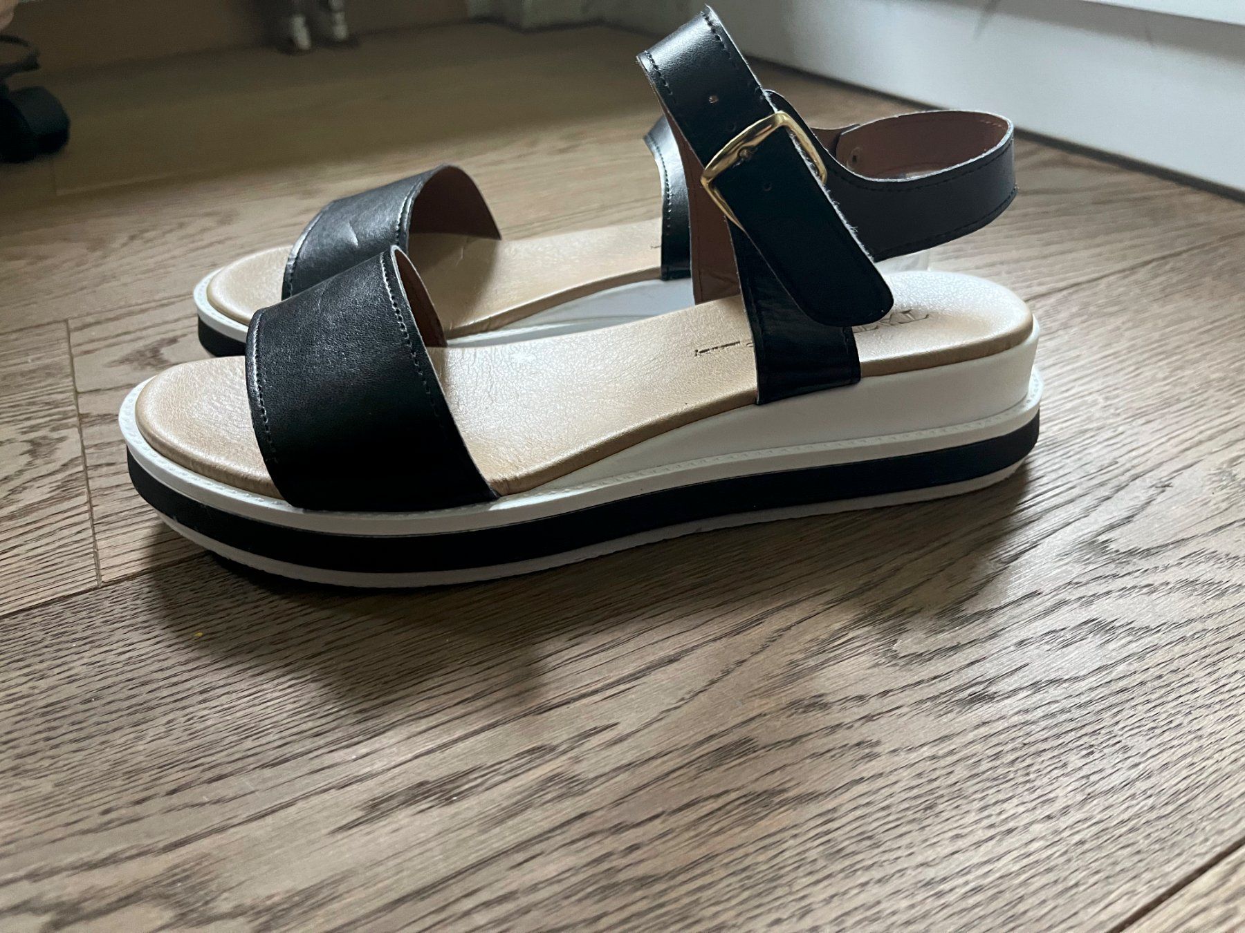 Damenschuhe: Sandales femme 40 – Gebraucht aus Biel-Bienne von Doriskoloris 1