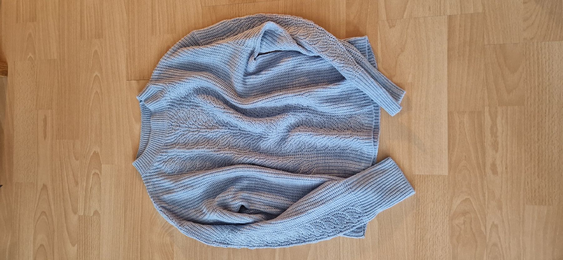 Maglioni & Felpe: Pigalle Strickpullover, hellblau, Grösse S, Top Zustand! – Usato da Rüfenacht BE venduto da Loeti1992 2