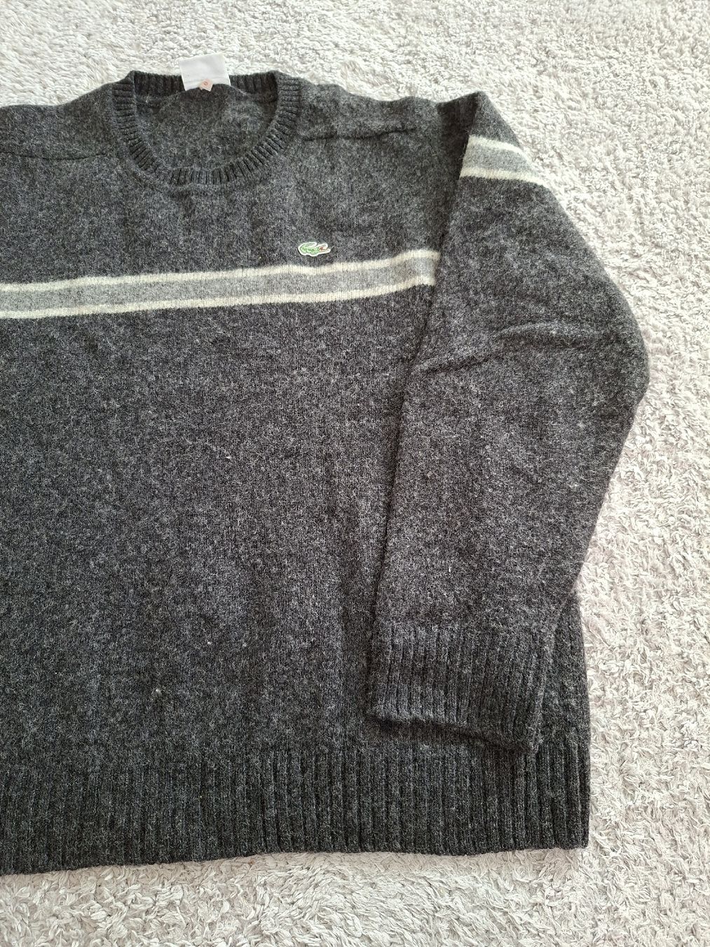 Lacoste Maglioni & Felpe: Pull-over Lacoste en laine gris anthracite  – Usato da Renens VD venduto da ser_j2fn 6