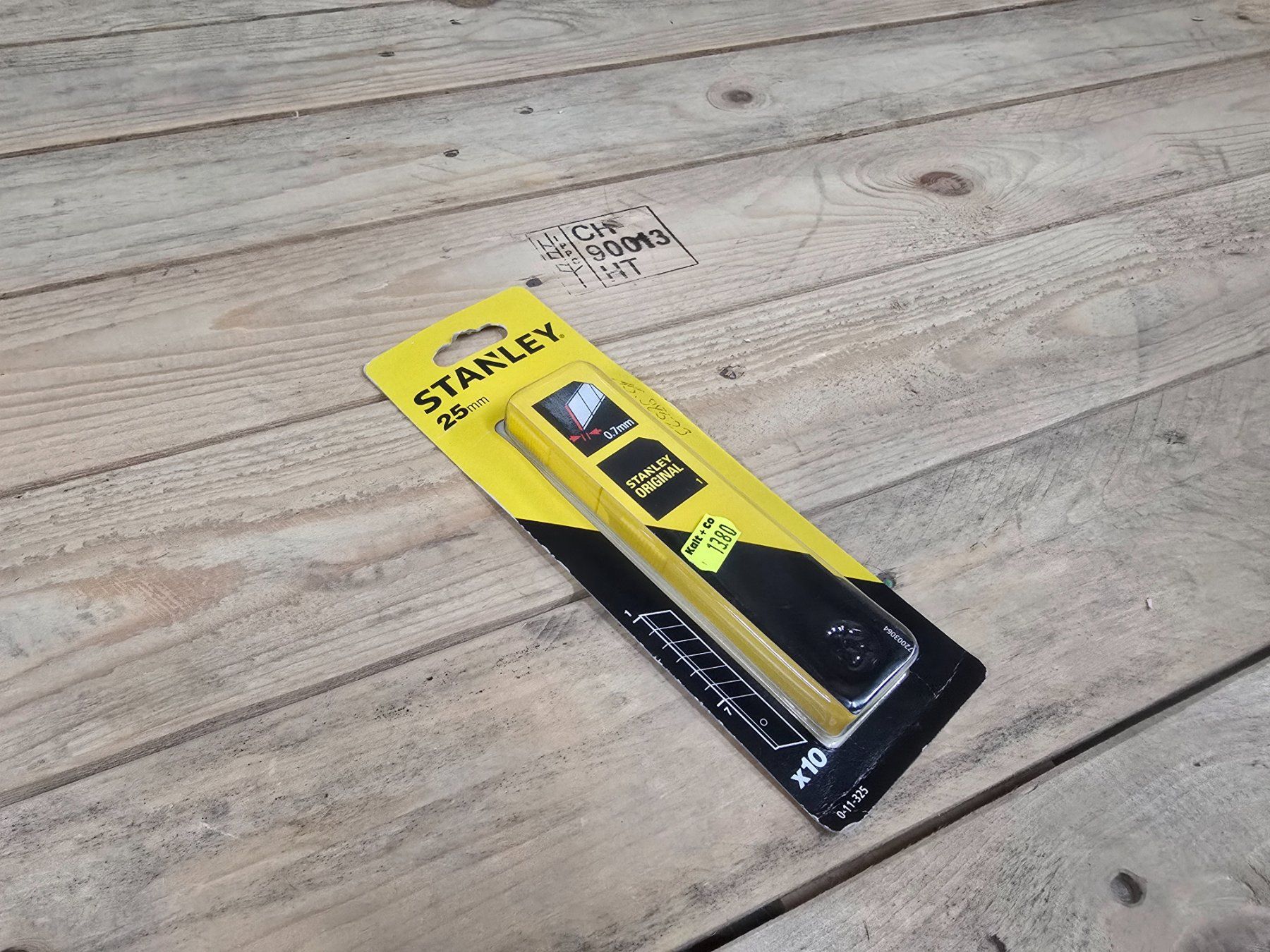 10x neue Stanley Ersatzklingen für Cutter 25mm ab 1.- (Neu (gemäss ...