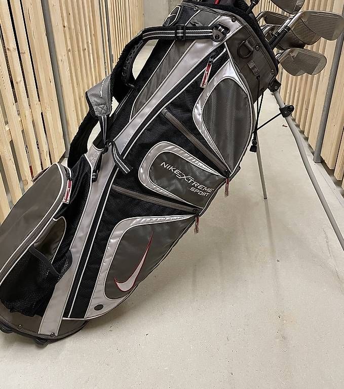 Nike Sacs: Nike Golfbag – D'occasion à Bern par mia_8nfn