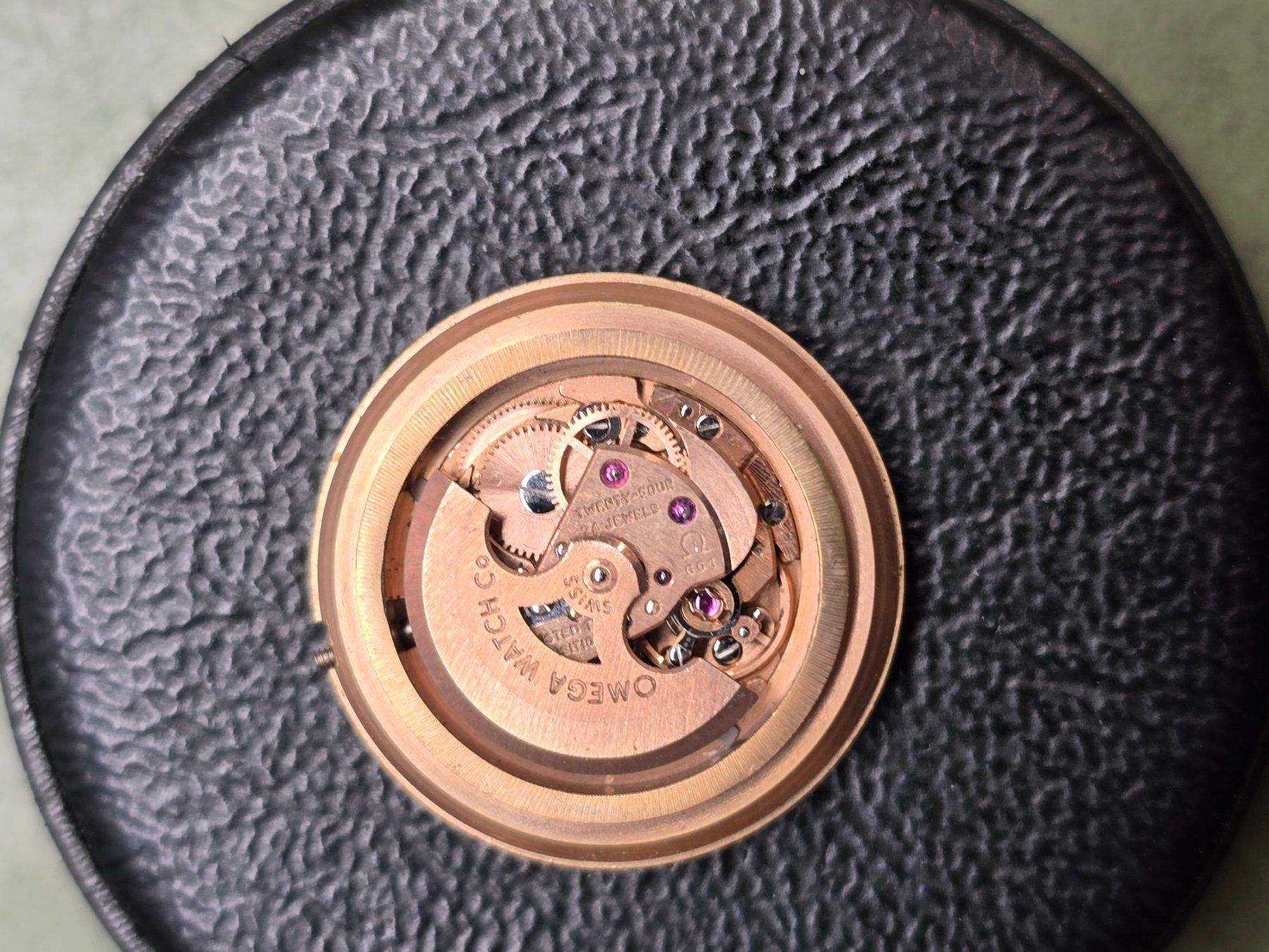 Omega Uhren: Mouvement automatique Omega 661 – Gebraucht aus Tramelan von Nirdan 1