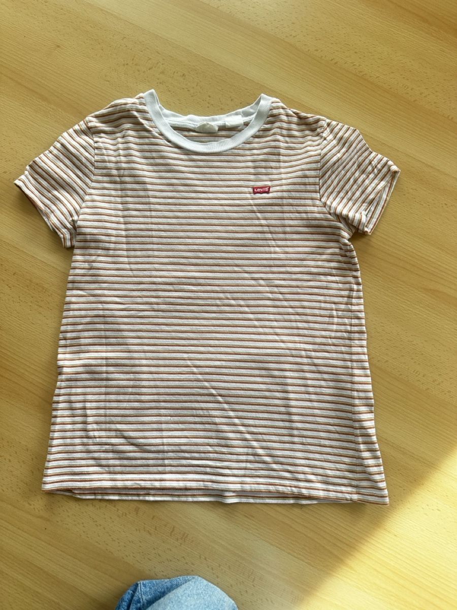 Levi's T-shirt: Levi's T-Shirt, gestreift, Grösse XS – Usato da Lampenberg venduto da Graziella_