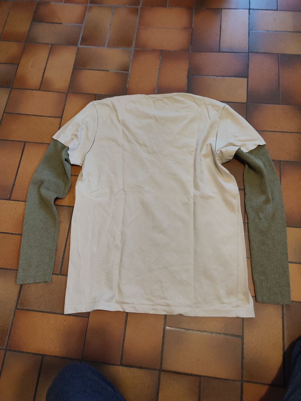 Maillots de corps & Pantalons: maglia leggera Energie – D'occasion à Ascona par Artik3 2