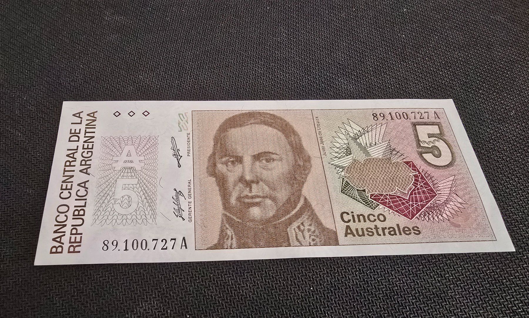 Banconote: Billet Argentine 5 – Nuovo (secondo la descrizione) da Petit-Lancy venduto da Minnie26