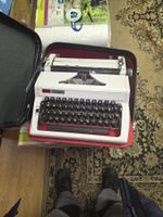 Schöne Erika Schreibmaschine, Vintage, Top Zustand!