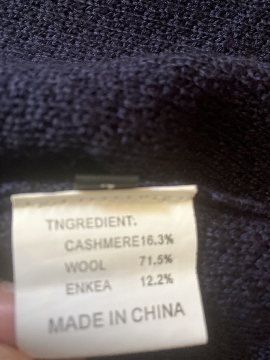 Giacche: Damen Strickjacke blau weiss Grösse M mit Perlen – Usato da Muralto venduto da jac_hkz5 4
