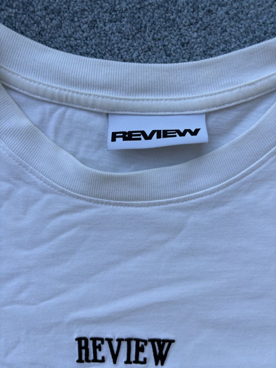 T-shirt: White Tshirt – Usato da Thalwil venduto da kea_sj87 1