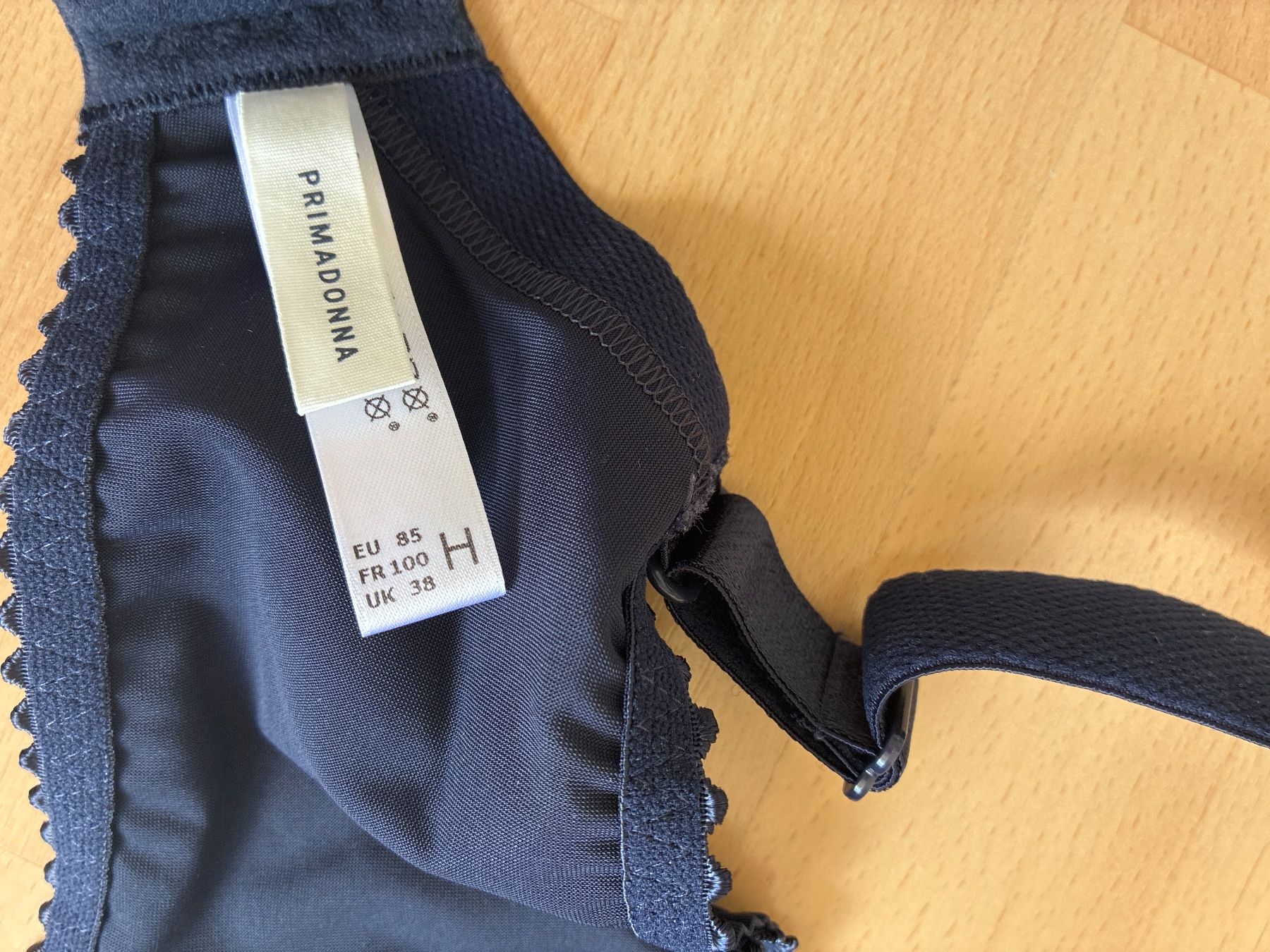 Sonstige Unterwäsche: BH PrimaDonna 85H – Neu und originalverpackt aus Uetikon am See von sol73 2