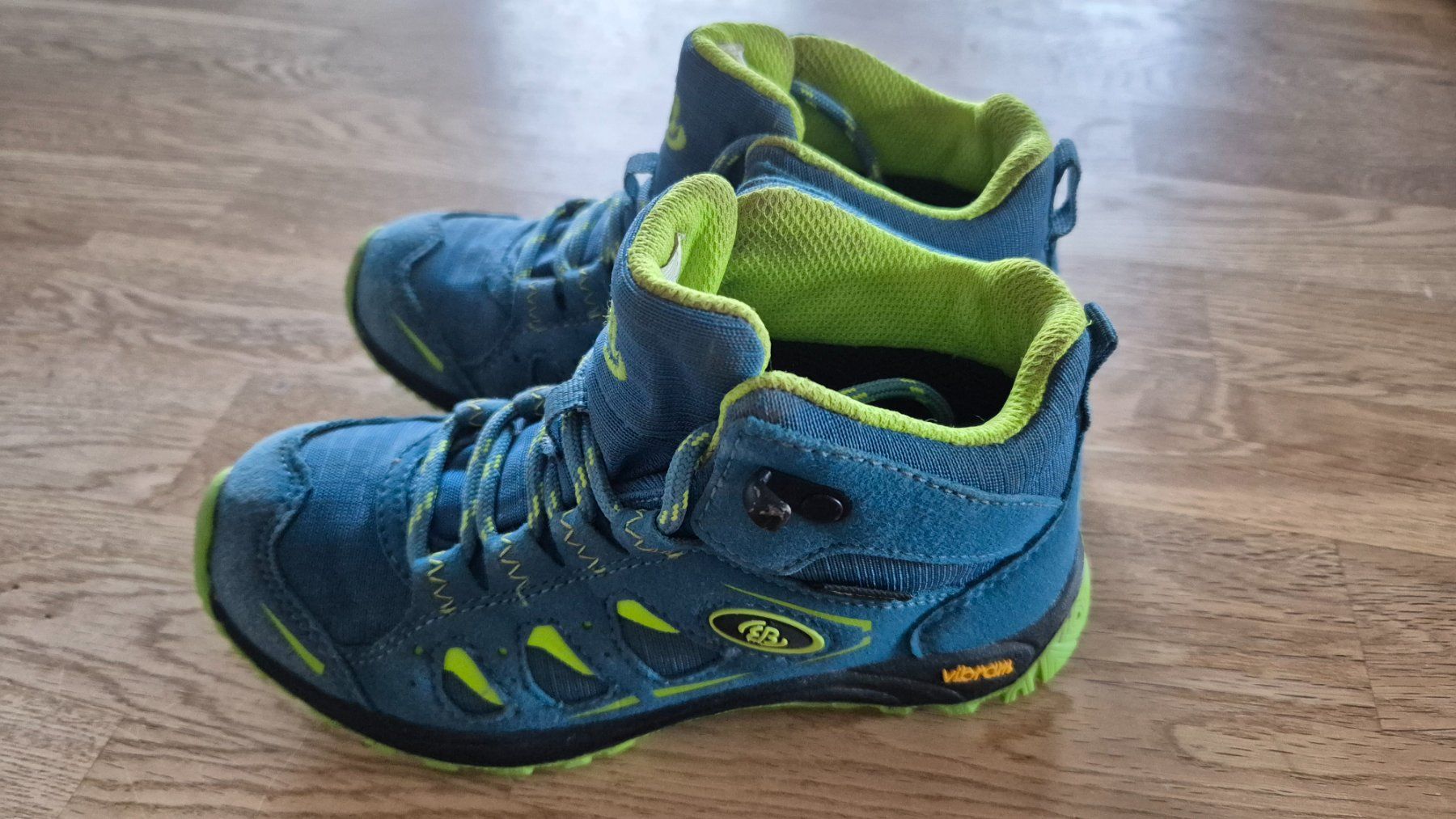 Schuhe für Jungen: Wanderschuh – Gebraucht aus uster von Marc321 1