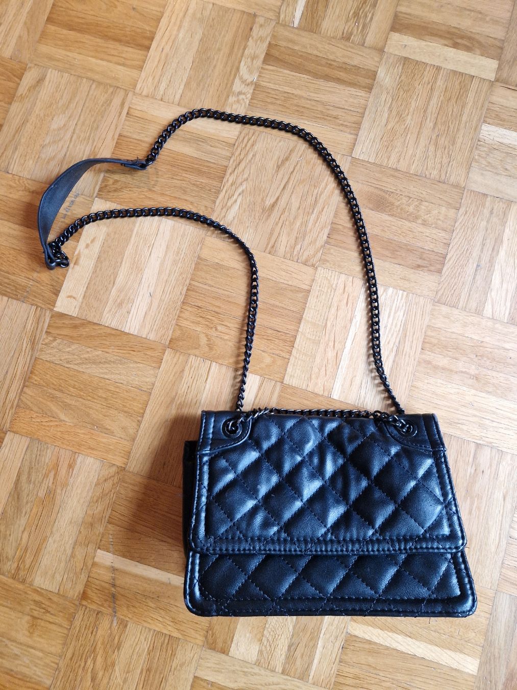 Stradivarius Borse da donna: Black purse – Usato da Allschwil venduto da IreneTu