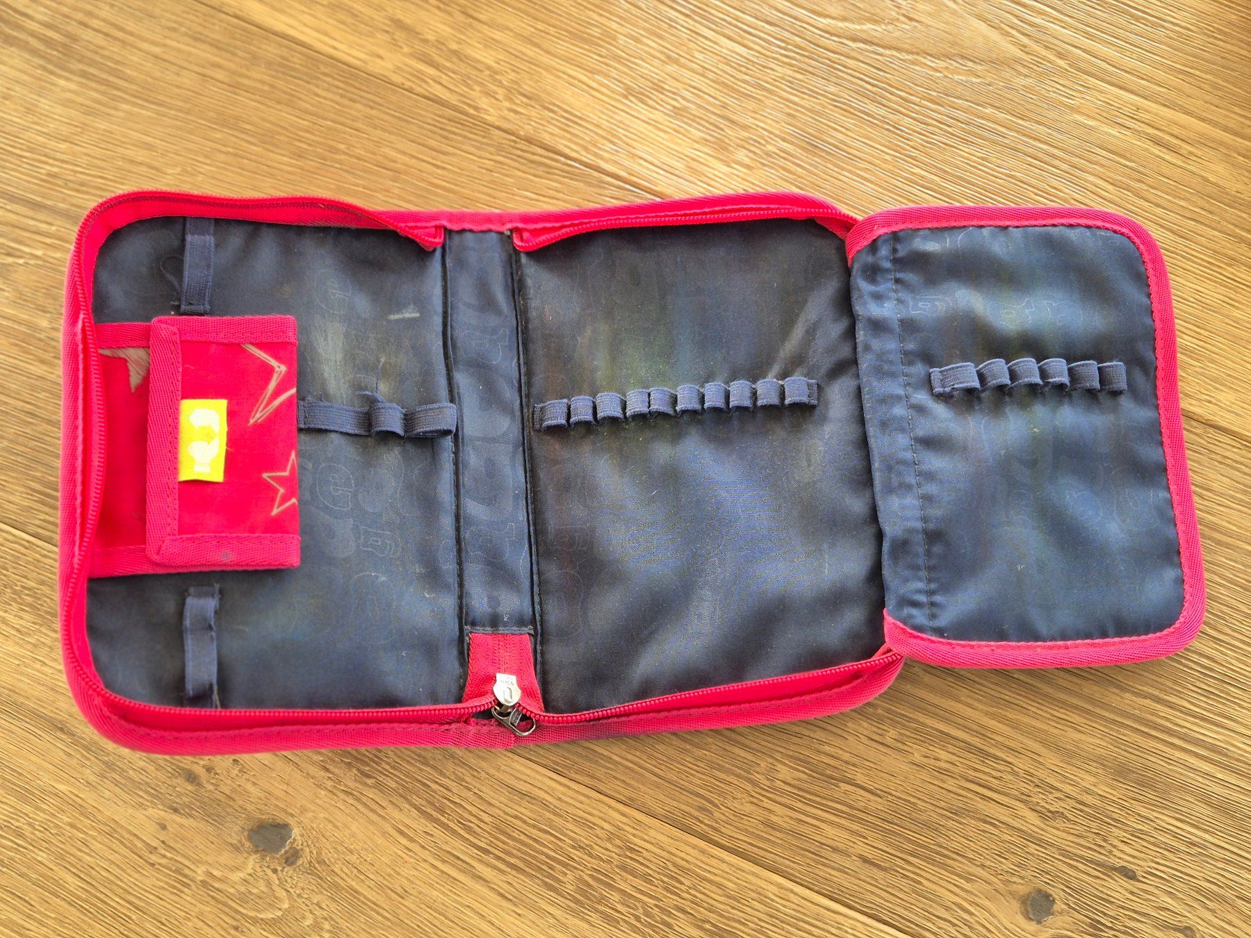 Ergobag Borse & Zaini: Ergobag Schulthek Set – Usato da Hägglingen venduto da Bugino9 1