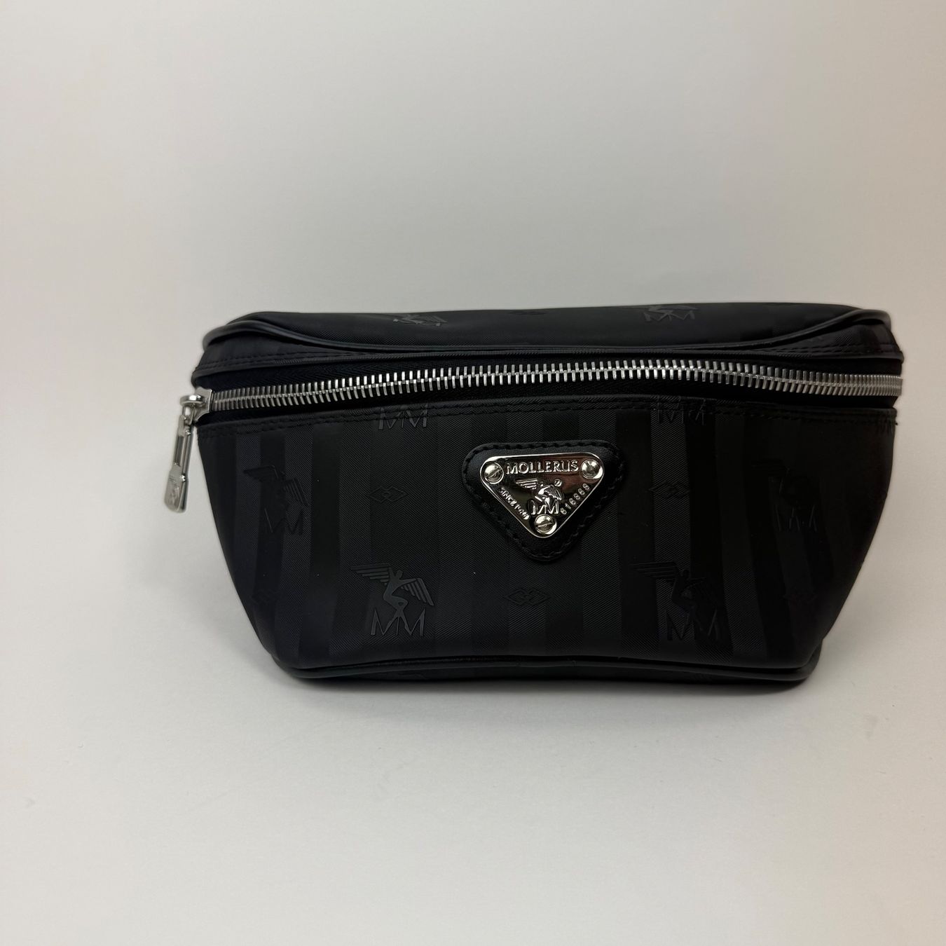 Maison Mollerus Borse da donna: Maison Mollerus MM Grindelwald Bauchtasche – Usato da Sursee venduto da Justmibu