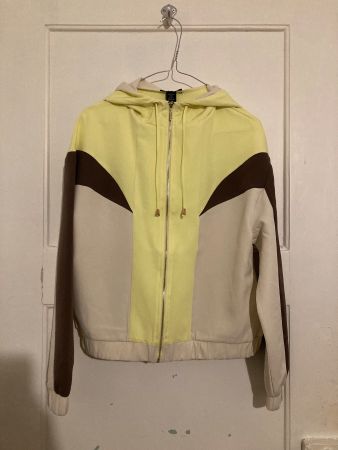 Kapuzenjacke NEU